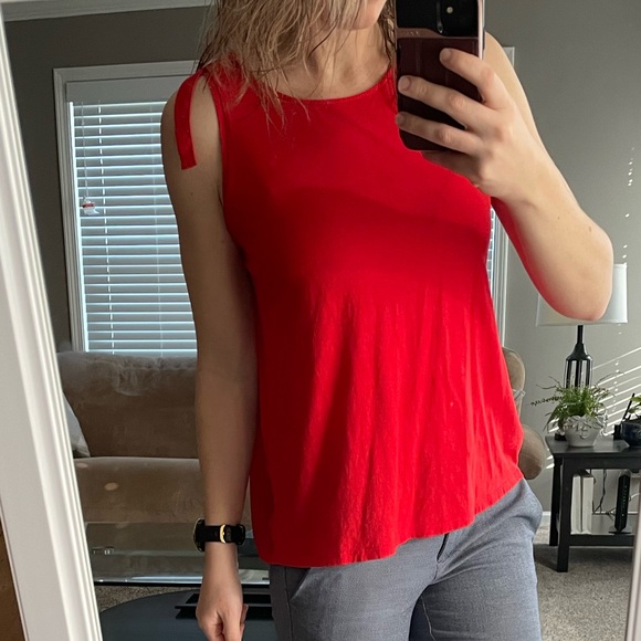 Mixed Media Tank - Picture 1 of 5